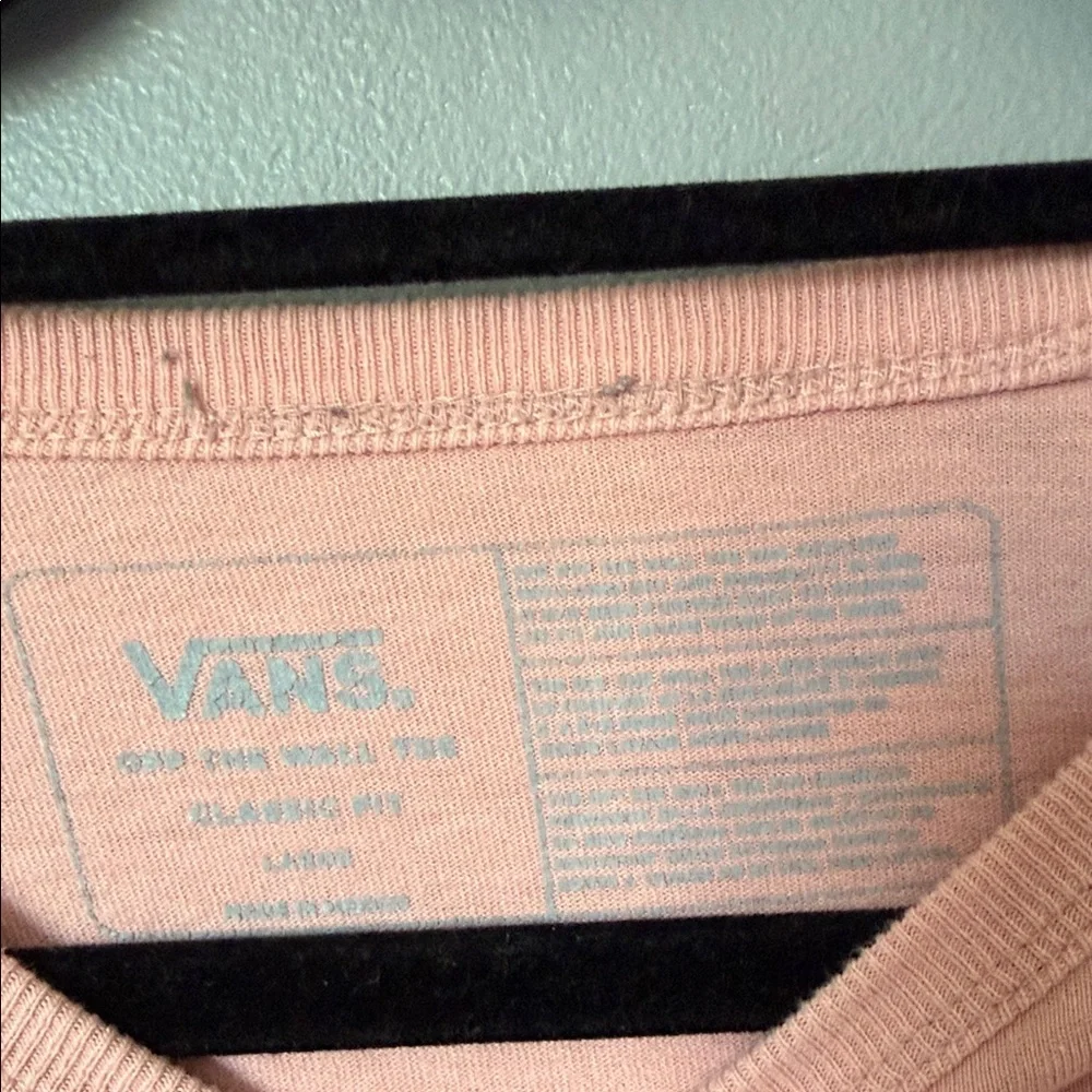 Vans Men's Light Pink Short-Sleeve Pocket Tee with Small Chest Logo